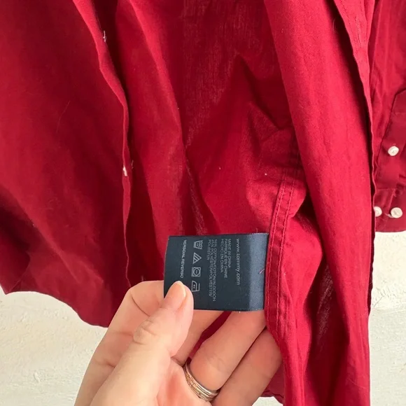 Tommy Hilfiger boys button-down long-sleeve dress shirt in red - Picture 3 of 6